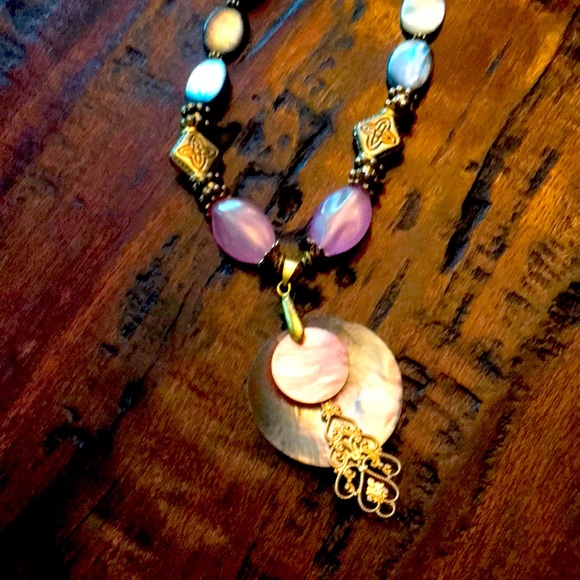 Handmade Shell Boho Necklace - Picture 1 of 4